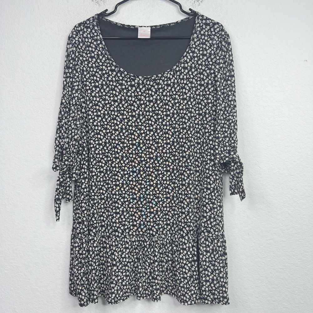 Luna Shirt Womens 2X Floral Dark Romantic Fairy Cottagecore Flowy Tiered Tunic‎